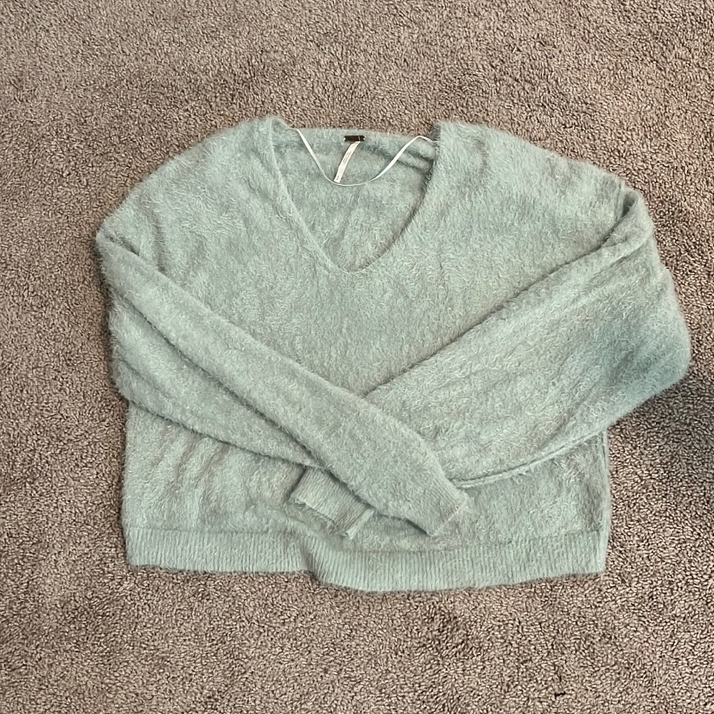 Free people sweater